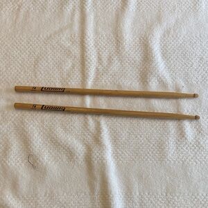 Natural Drumsticks